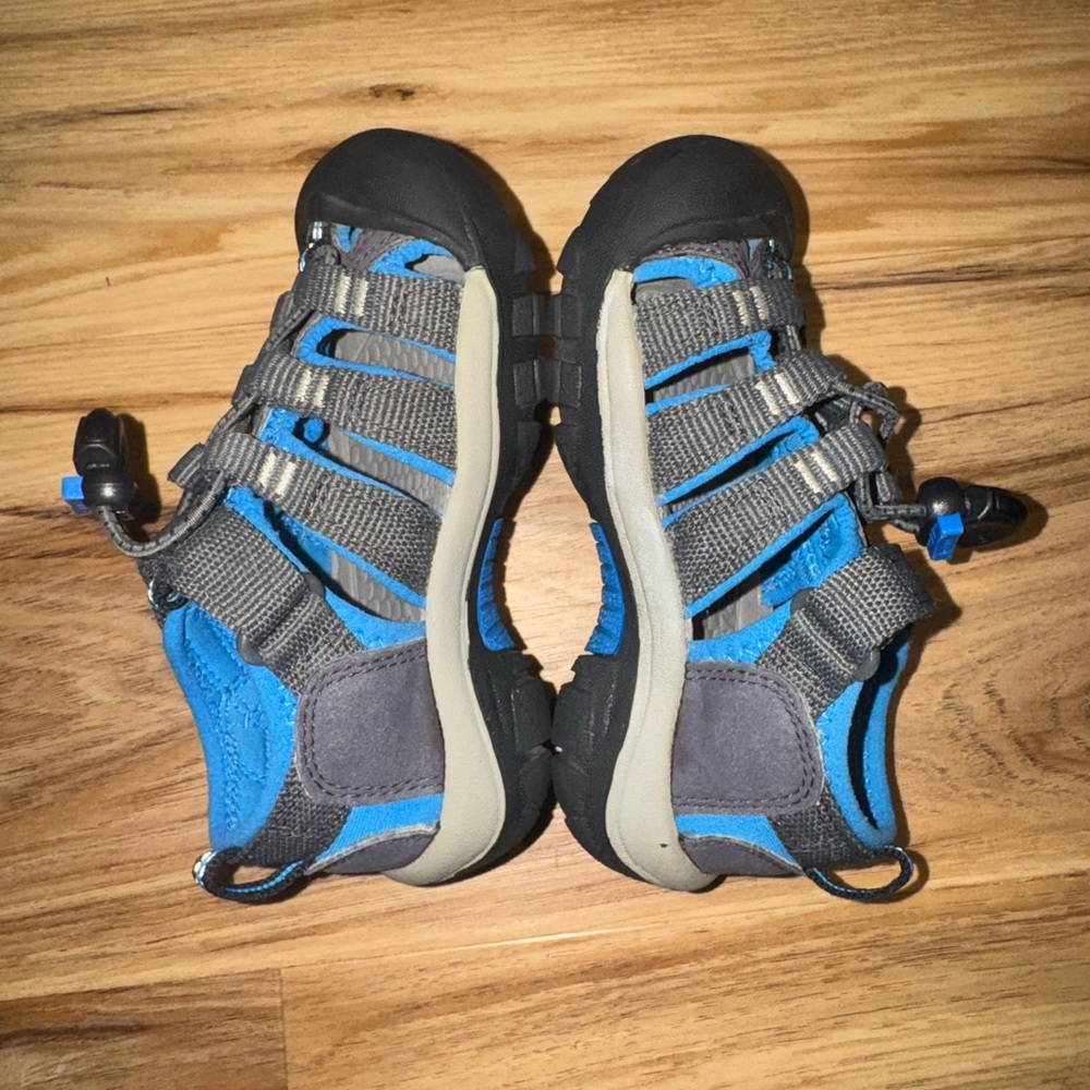 Little Kids KEEN Newport H2 (Magnet/Brilliant Blue) - Picture 5 of 8